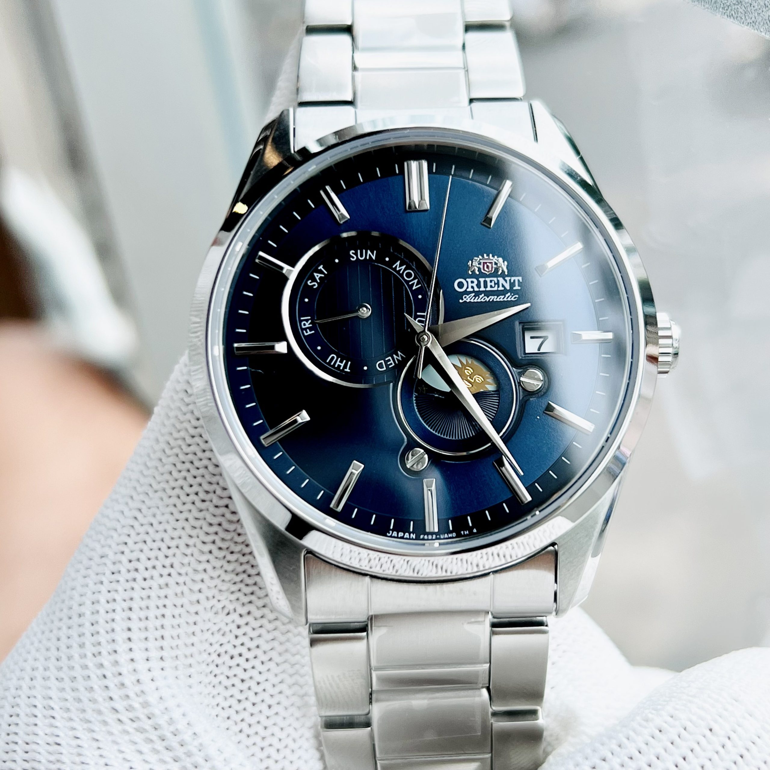 Đồng Hồ Nam ORIENT SUN AND MOON GEN 5 RA-AK0303L (RN-AK0303L)  - BH 5 Năm - Chính Hãng 100%