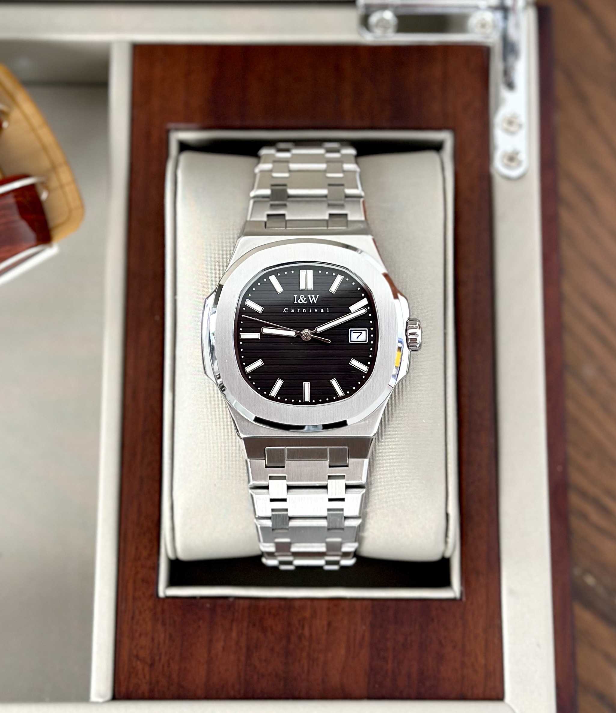 ĐỒNG HỒ NAM I&W Carnival 721G Black - Viền Bạc Trơn - Automatic - Dây Thép - Kính Sapphire