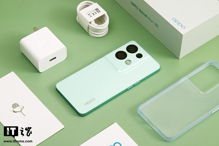 mo-hop-OPPO-Reno8-Pro-Plus-phien-ban-mau-xanh-4