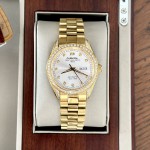 ĐỒNG HỒ NAM CARNIVAL 8907G-VV-T - Size 40mm – Dây Thép – Automatic- Kính Sapphire — ảnh 4