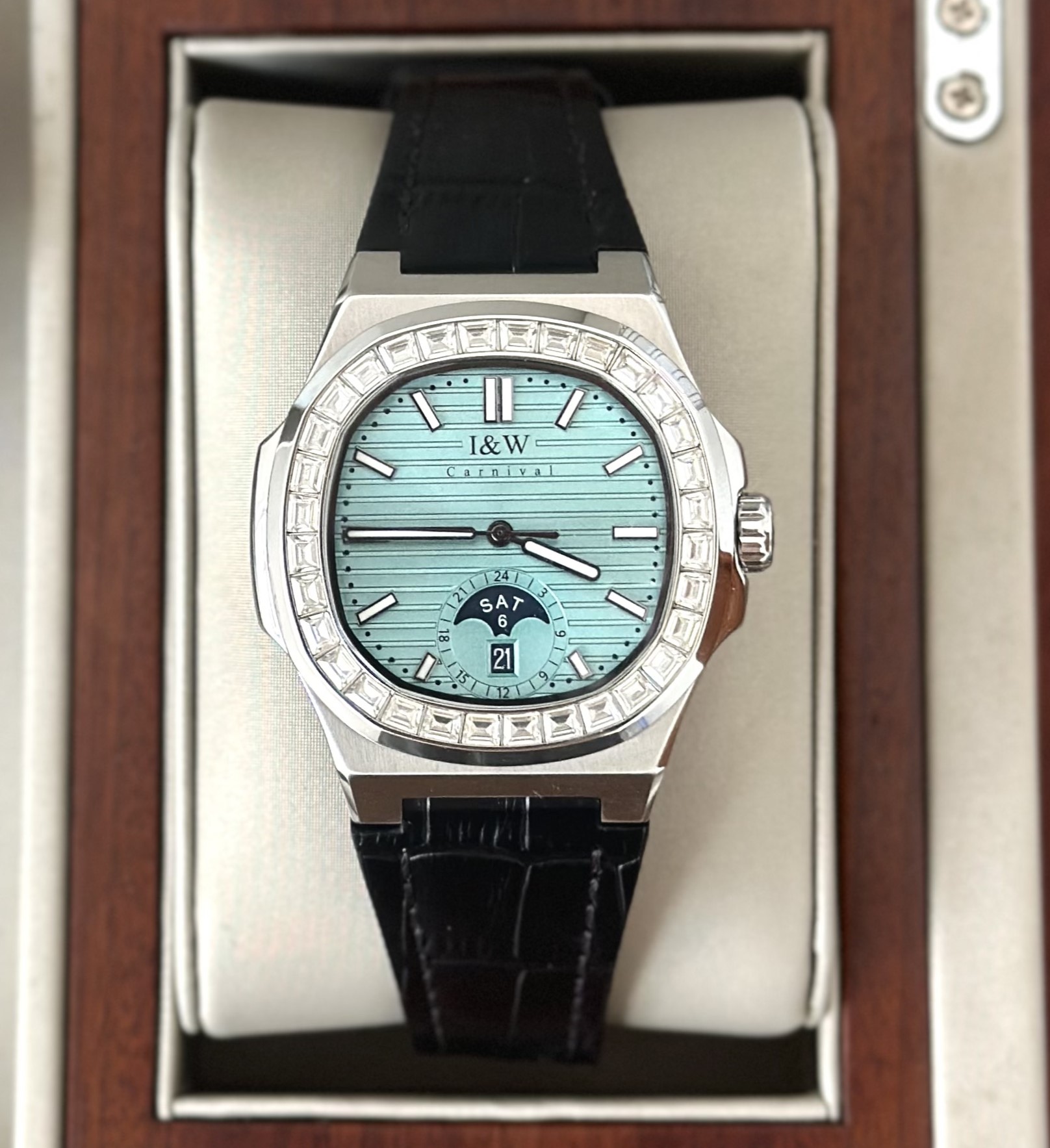 ĐỒNG HỒ NAM I&W Carnival 735G1 Dây Da - Mặt Tifany - Automatic - Kính Sapphire