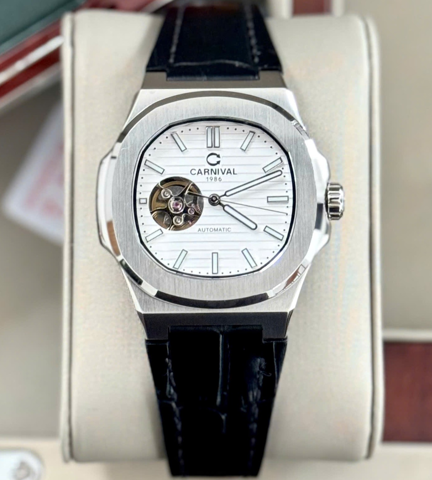 ĐỒNG HỒ NAM Carnival 8128G - Dây Da - Mặt Trắng Open Heart - Viền Trắng Trơn - Automatic - Kính Sapphire