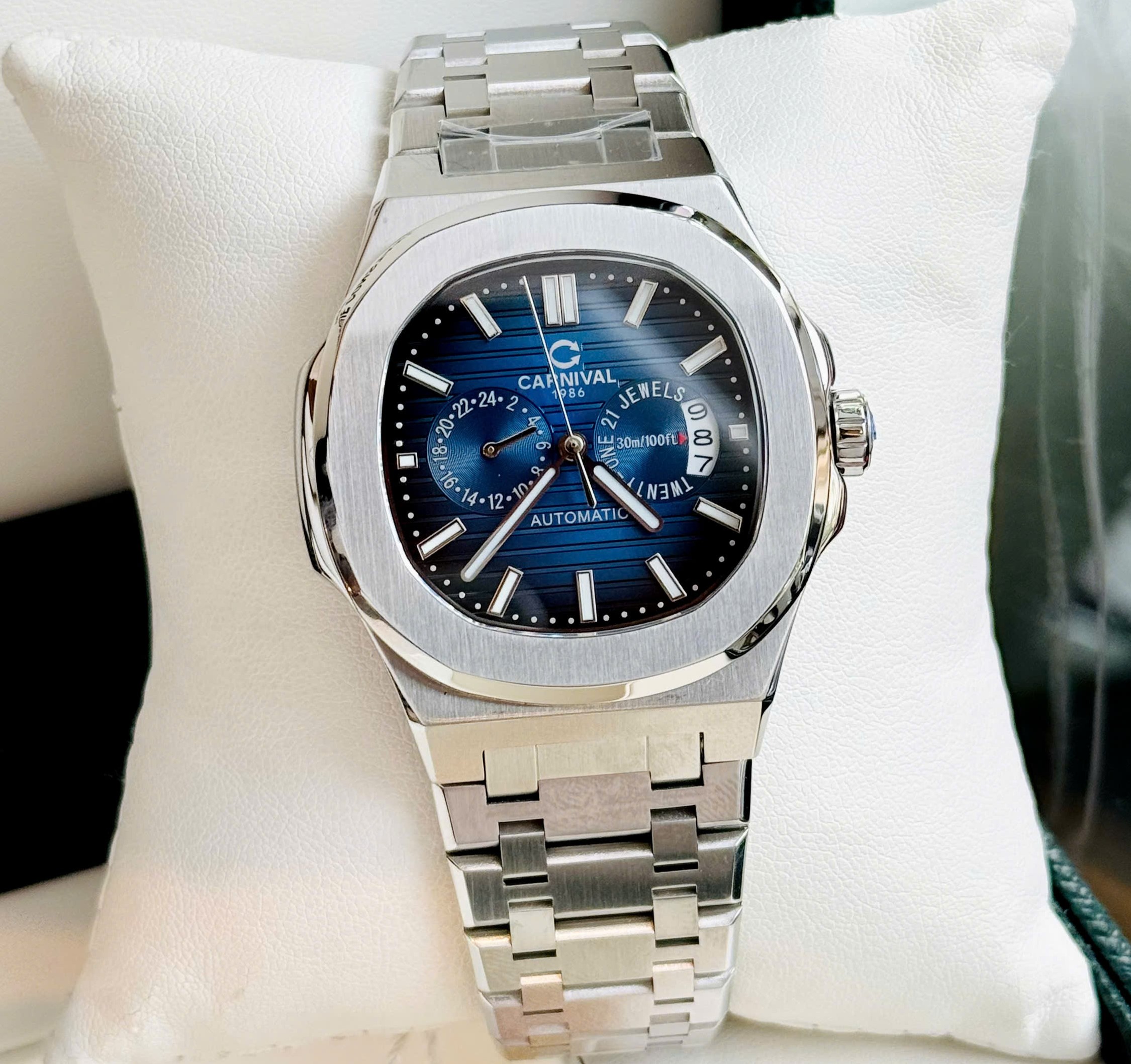 ĐỒNG HỒ NAM Carnival 8158G-VT-XD -Dây Thép - Mặt Blue - Automatic - Kính Sapphire