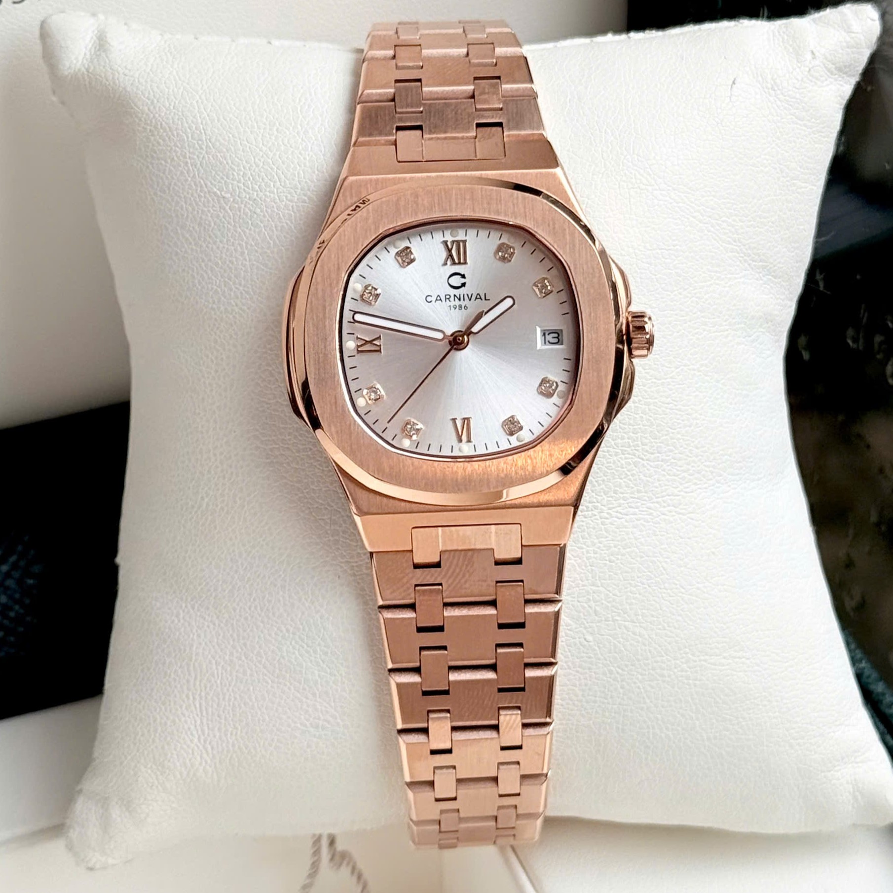 ĐỒNG HỒ Nữ Carnival 8160L-VH-T- Mặt Bạc-Dây Thép - Pin - Kính Sapphire