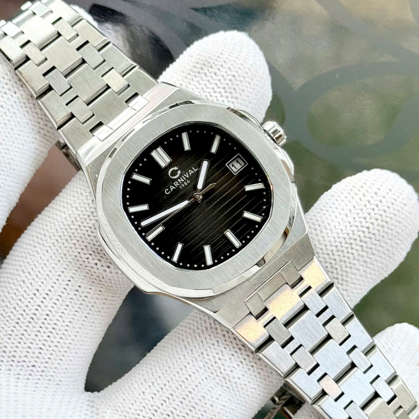 ĐỒNG HỒ Nữ Carnival 8161L-VT-D- Mặt Đen -Dây Thép Bạc - Pin - Kính Sapphire