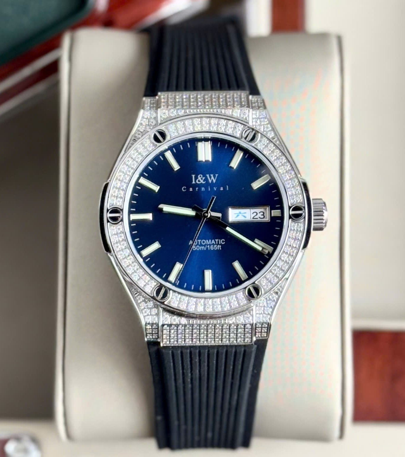 ĐỒNG HỒ NAM I&W CARNIVAL 55851G - Mặt Full Đá Xanh – Automatic- Kính Sapphire