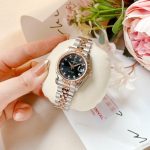 ĐỒNG HỒ Nữ Carnival 8131L-CH-D-Mặt Đen - Demi Vàng Hồng - Pin - Kính Sapphire — ảnh 7