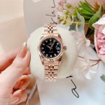 ĐỒNG HỒ Nữ Carnival 8131L-VH-D-Mặt Đen - Dây Thép Vàng - Pin - Kính Sapphire — ảnh 4