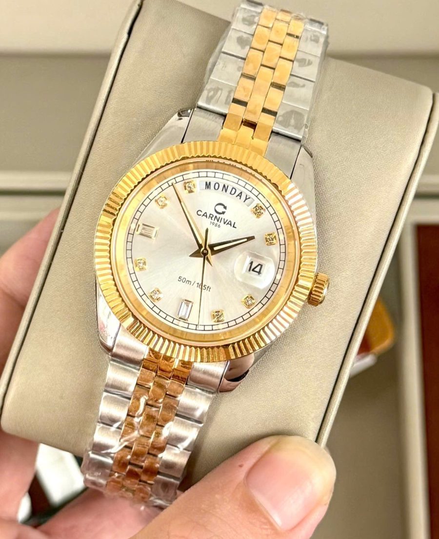 Đồng Hồ Nam Carnival 8190G-CV-T DAYDATE-Thép Demi-Mặt Trắng-Pin-Kính Sapphire