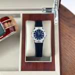 Đồng Hồ Nữ Carnival 8173L2-VT-DCS-X-Viền Trắng Đá-Dây Cao Su-Mặt Xanh-Pin-Kính Sapphire — ảnh 8