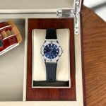 Đồng Hồ Nữ Carnival 8168L2-VT-DCS-X-Viền Trắng Đá-Dây Cao Su-Mặt Xanh-Pin-Kính Sapphire — ảnh 8
