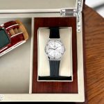 Đồng Hồ Nữ Carnival 8168L2-VT-DCS-T-Viền Trắng Đá-Dây Cao Su-Mặt Trắng-Pin-Kính Sapphire — ảnh 8