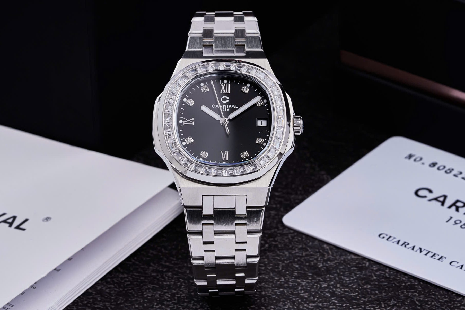 ĐỒNG HỒ Nữ Carnival 8160L2-VT-D-Dây Thép - Pin - Kính Sapphire