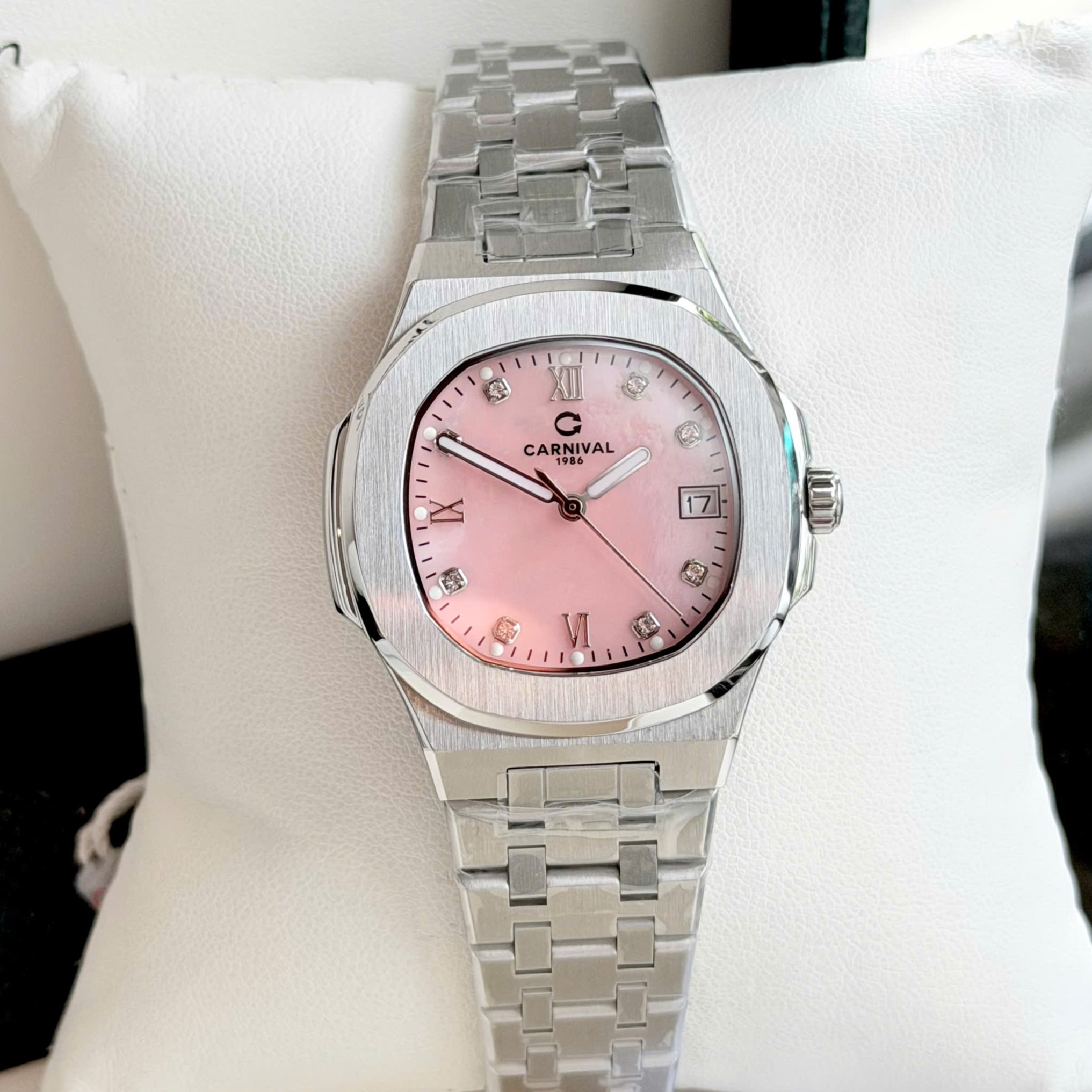 ĐỒNG HỒ Nữ Carnival 8160L-VT-HK Mặt Xà Cừ Hồng-Dây Thép-Pin-Kính Sapphire