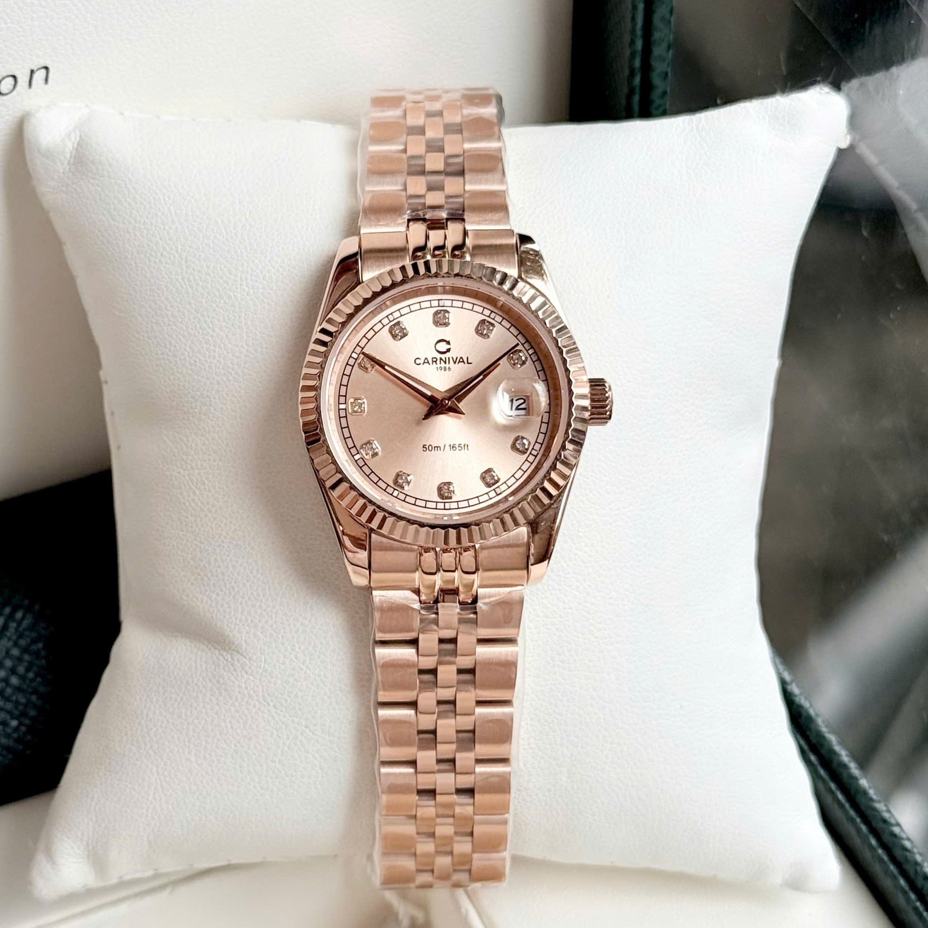 ĐỒNG HỒ Nữ Carnival 8131L-VH-NN Mặt Sundust-Dây Thép-Pin-Kính Sapphire